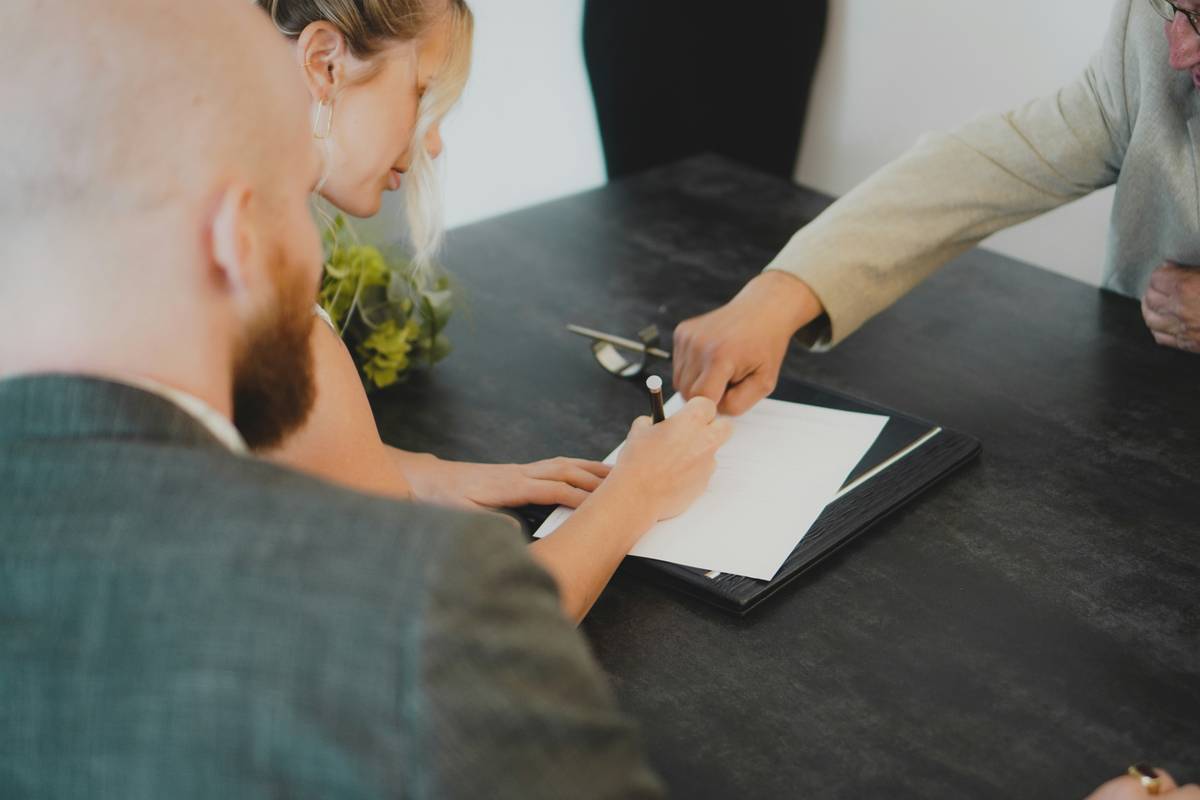Comparing event liability insurance coverage options for festivals and corporate gatherings